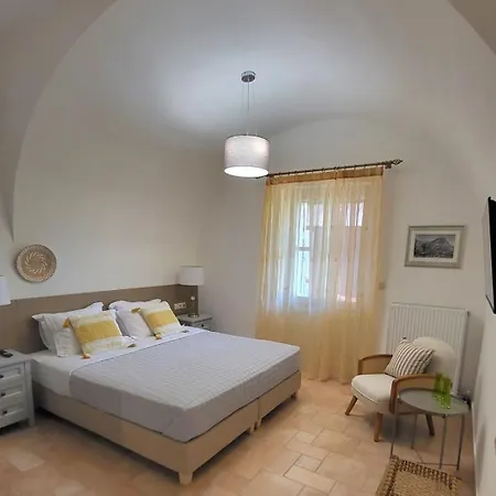 Portokalia Apartment *